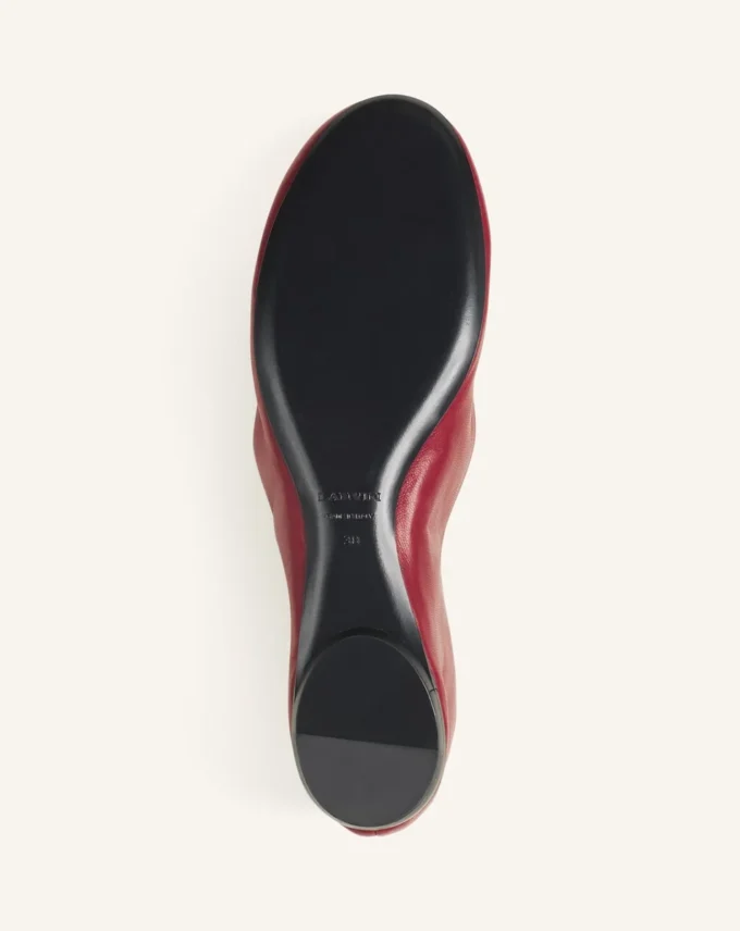 Ballerine piatte in pelle Ballerine piatte in pelle