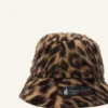 Cappello a secchiello reversibile con stampa leopardata Cappello a secchiello reversibile con stampa leopardata