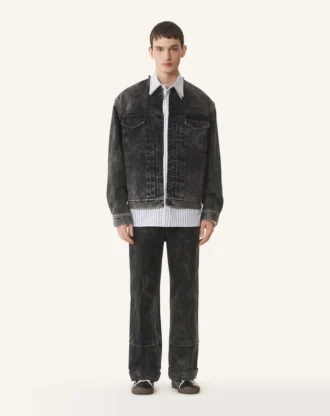 Giacca in denim lavato dalla vestibilità ampia