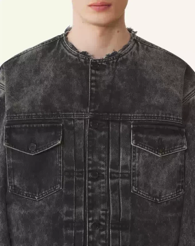 Giacca in denim lavato dalla vestibilità ampia Giacca in denim lavato dalla vestibilità ampia
