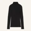 Maglione a collo alto in lana merino e seta Maglione a collo alto in lana merino e seta