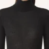 Maglione a collo alto in lana merino e seta Maglione a collo alto in lana merino e seta