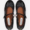 Mary Jane con tacco in pelle lucida Mary Jane con tacco in pelle lucida