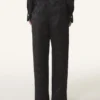Pantaloni fluidi in viscosa jacquard Pantaloni fluidi in viscosa jacquard