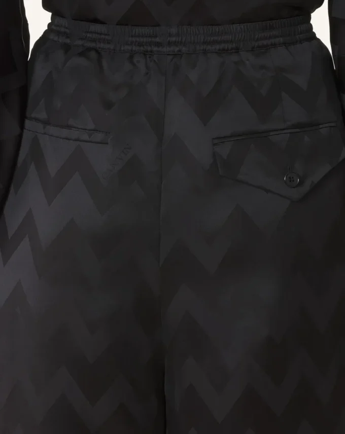 Pantaloni fluidi in viscosa jacquard Pantaloni fluidi in viscosa jacquard