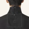 Top con collo alto in seta Top con collo alto in seta