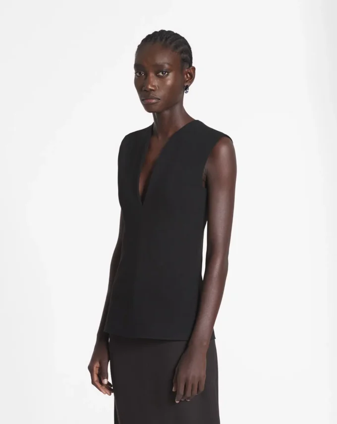 Top in jersey con scollatura profonda Top in jersey con scollatura profonda